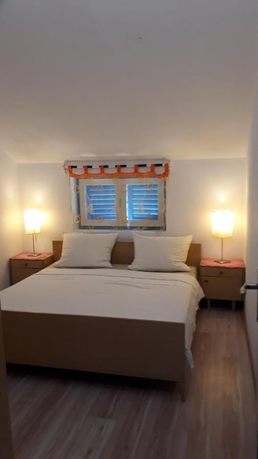 Apartments Gorka Vodice Exterior photo